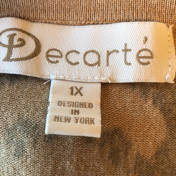 Decarte’ Plus Size Black/Tan Sequenced Top - Picture 5 of 6